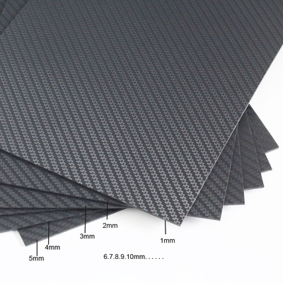 Tissez/Matte Sheet Custom Carbon Fiber brillant partie la plaine 3K de haute résistance de 100%